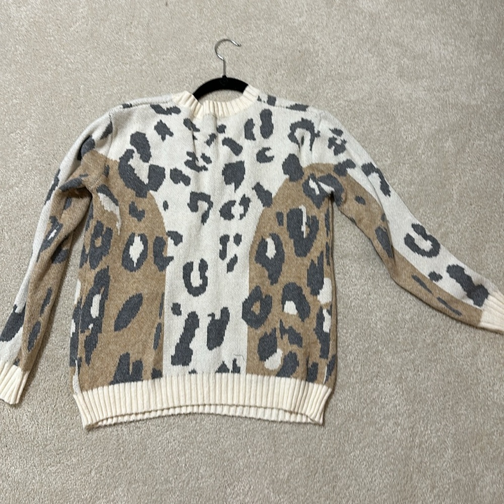 Sweater - Picture 2 of 2